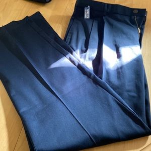 Hager 40 x 34 classic fit premium no Iron khaki pleated